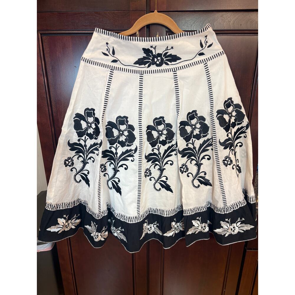 Boston Proper A-line White & Black Cotton Embroidered Skirt Size 2